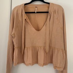 Free People Cropped sweatshirt